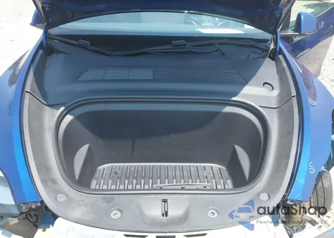 2020 Tesla Model Y Long Range Dual Motor All-Wheel Drive z USA, uszkodzony, nr VIN 5YJYGDEE4LF006867